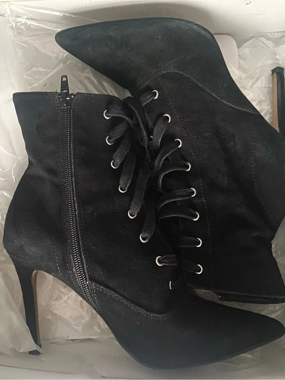 Steve Madden Black Suede Lace-Up Heeled Ankle Boots